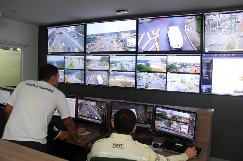 Caminhões serão multados por câmeras a partir do dia 1º de dezembro em Cuiabá